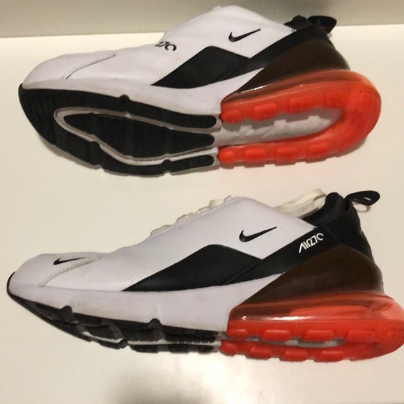 Nike Air Max 270 - Picture 3 of 8